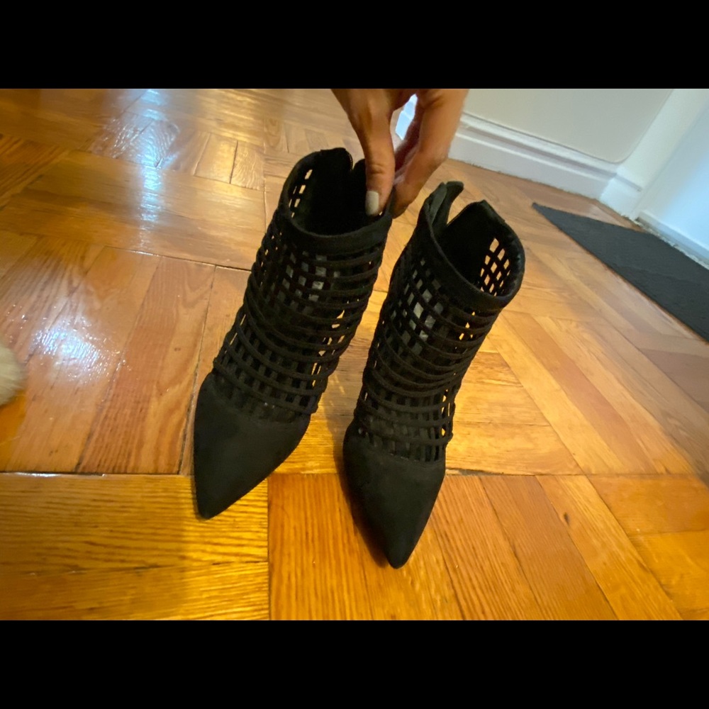 Schutz cages heel boots. NWOT